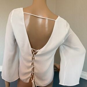 Zara White Long Sleeve Blouse with V-Neck